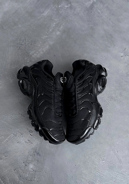 Nike Air Max Plus TN Triple Black